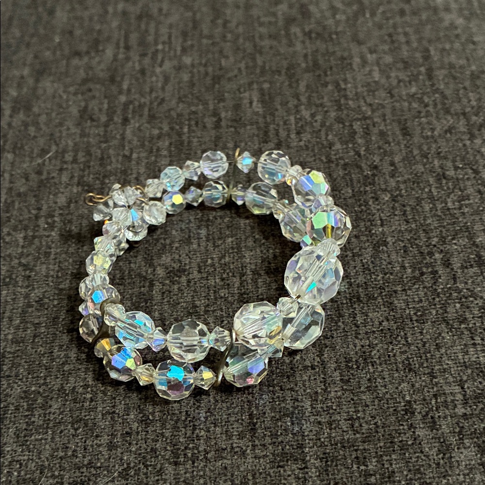 Elegant Crystal Beaded Bracelet